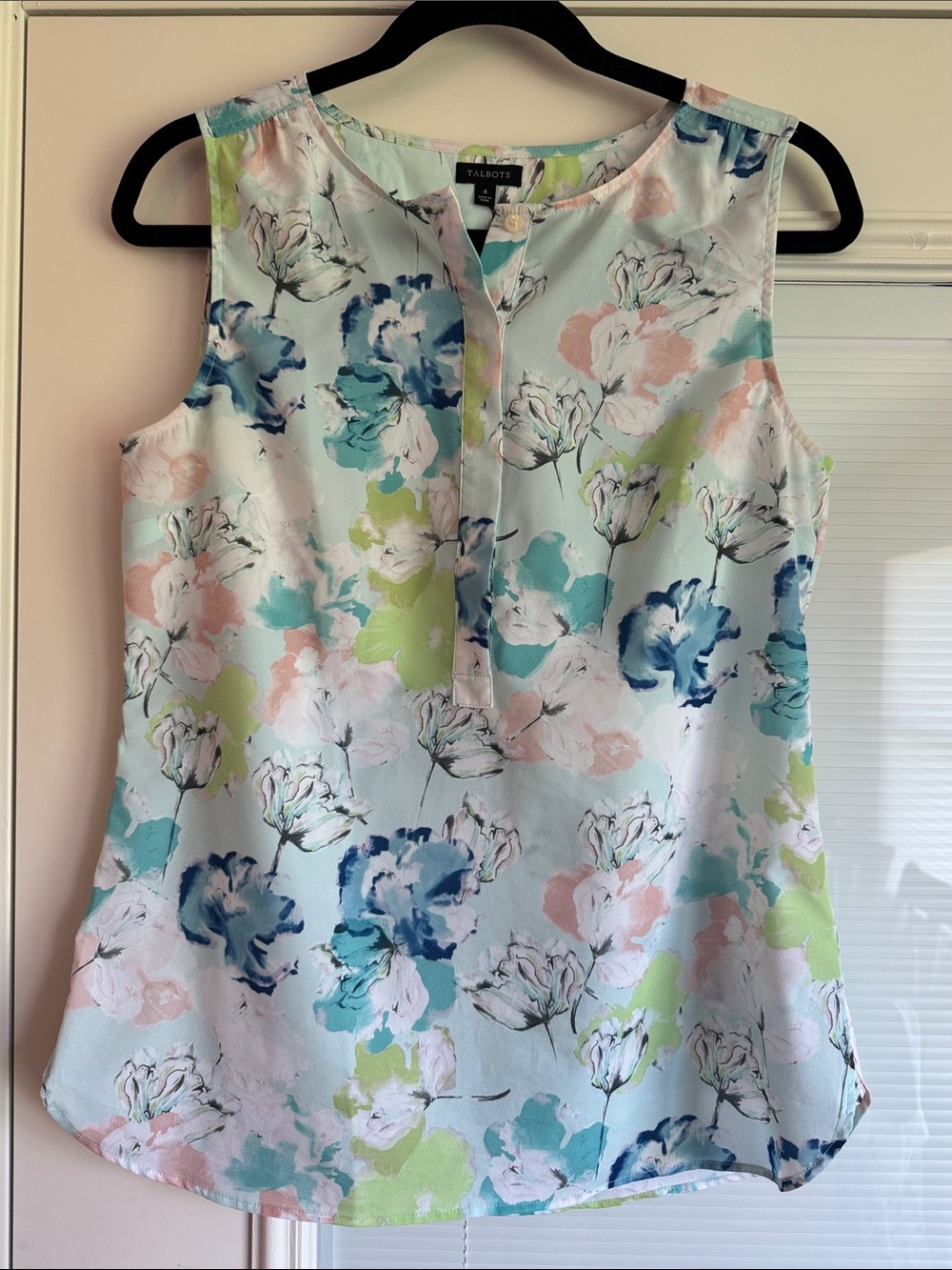 Talbots Light Blue Floral Sleeveless Blouse Camisole with Navy, Pink & Green